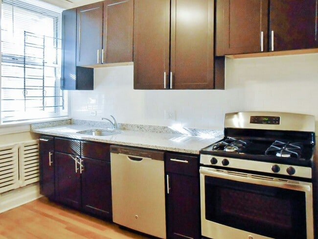 property at 1607 W Berteau Ave