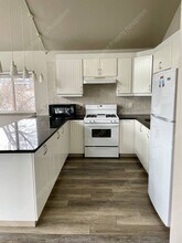 1116 NW Portland Ave, Unit 1B in Bend, OR - Building Photo - Building Photo