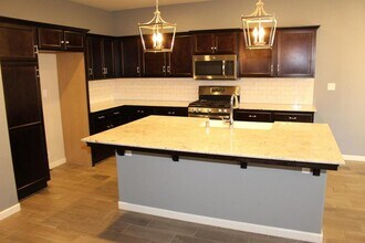 3879 Mecca Ave in Clovis, CA - Building Photo - Building Photo