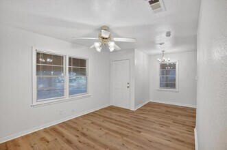 4709 Mayfair St in Fort Worth, TX - Building Photo - Building Photo