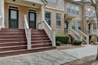 4406 Village Field Place in Suwanee, GA - Building Photo - Building Photo