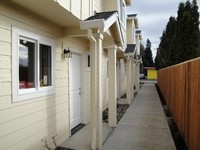 New 4 Units Apartment in Portland, OR - Foto de edificio - Building Photo