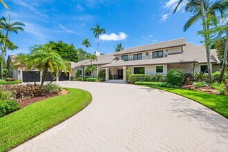 18540 Long Lake Dr in Boca Raton, FL - Building Photo - Building Photo