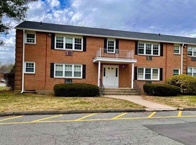 5 Grandview Dr in Farmington, CT - Building Photo - Building Photo