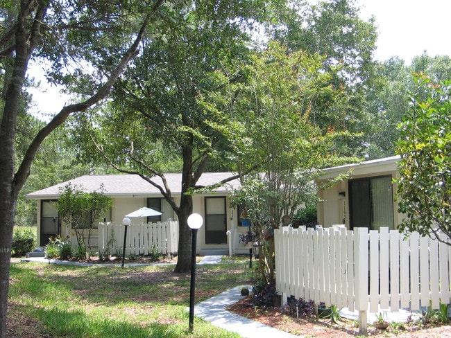Bridgepoint I in Jacksonville, FL - Building Photo - Building Photo