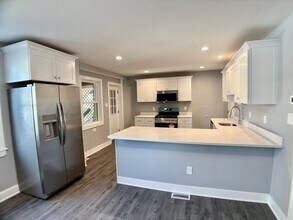 1107 Cinnaminson Ave in Cinnaminson, NJ - Building Photo - Building Photo