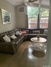 19 Champlain Walk in Ocean Beach, NY - Building Photo - Building Photo