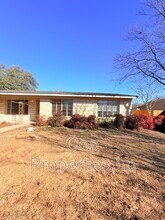 339 Waxwood Ln in San Antonio, TX - Building Photo - Building Photo