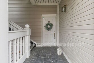 210 Ashlawn Ct in Nashville, TN - Building Photo - Building Photo