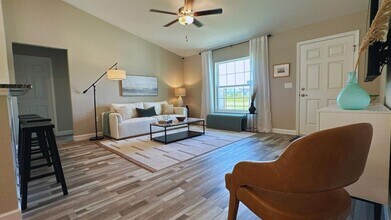 16408 SW 27th Cir in Ocala, FL - Building Photo - Building Photo