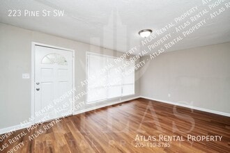 223 Pine St SW in Bessemer, AL - Building Photo - Building Photo