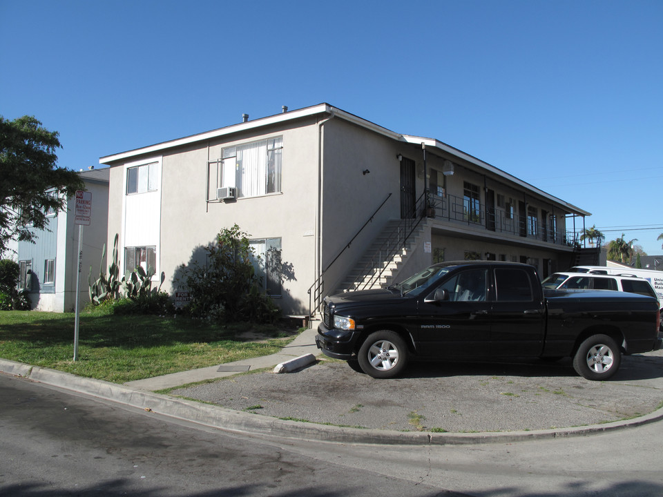 14016 Dicky St in Whittier, CA - Building Photo