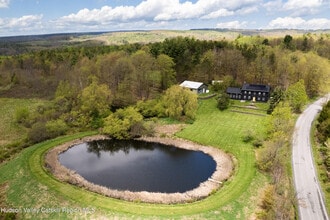 483 Travis Hill Rd in Preston Hollow, NY - Building Photo - Building Photo