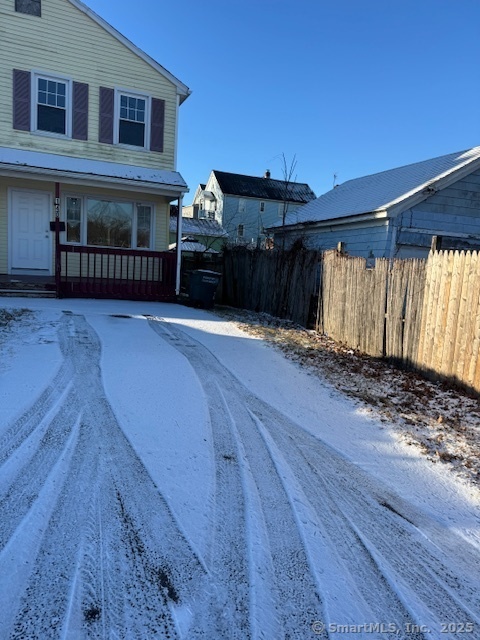 140 Cogswell St in Bridgeport, CT - Building Photo