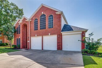 6321 Pine Hills Ln in Denton, TX - Building Photo - Building Photo