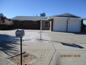 3341 Wayside St in El Paso, TX - Building Photo - Building Photo