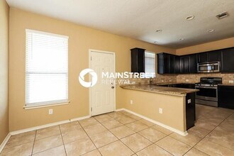 3318 Candlemoon Dr in San Antonio, TX - Building Photo - Building Photo
