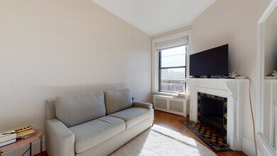 293 Beacon St in Boston, MA - Building Photo - Building Photo
