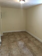 423 Pawtucket St in Lowell, MA - Building Photo - Building Photo