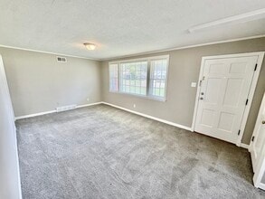 3986 Vernon Ave in Memphis, TN - Building Photo - Building Photo