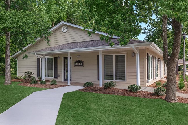 Chapel Oaks in Mccrory, AR - Foto de edificio - Building Photo