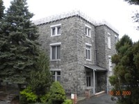 155 Beacon Hill Rd in Dobbs Ferry, NY - Foto de edificio - Building Photo