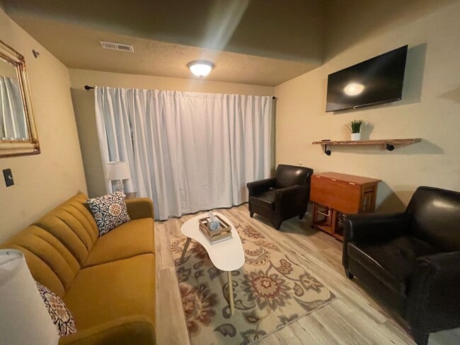 180 Grace Chapel Rd in Blue Eye, MO - Building Photo - Building Photo