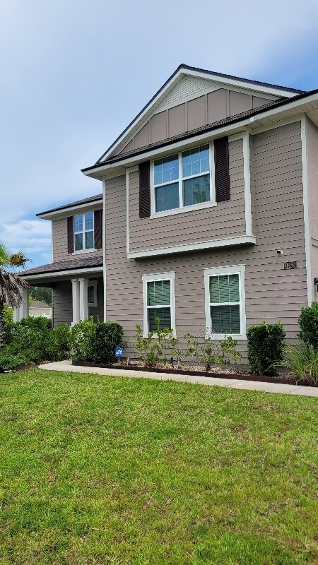 11454 Paceys Pond Cir
