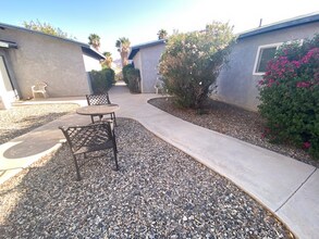73874 Sunnyvale Dr-Unit -A in Twentynine Palms, CA - Building Photo - Building Photo