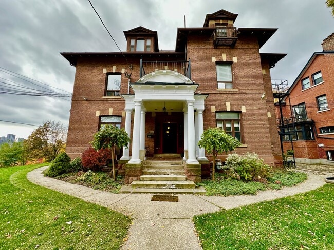 property at 646 Broadview Av