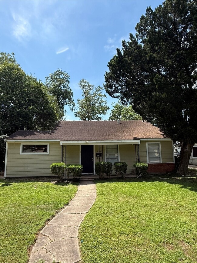 property at 8108 Wier Dr