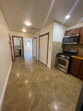 1425 W Baltimore St in Baltimore, MD - Building Photo - Building Photo