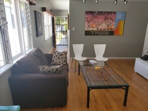 939 Palms Blvd, Unit 4 in Venice, CA - Building Photo - Building Photo