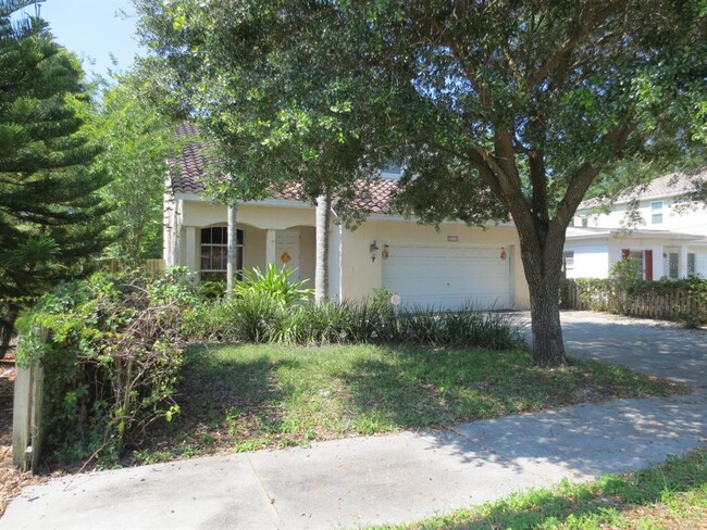 property at 3814 W Angeles St