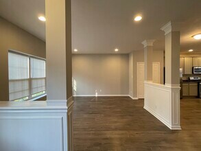 1068 E 115th Ct in Crown Point, IN - Foto de edificio - Building Photo