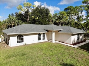 16441 87th Ln N in Westlake, FL - Building Photo - Building Photo