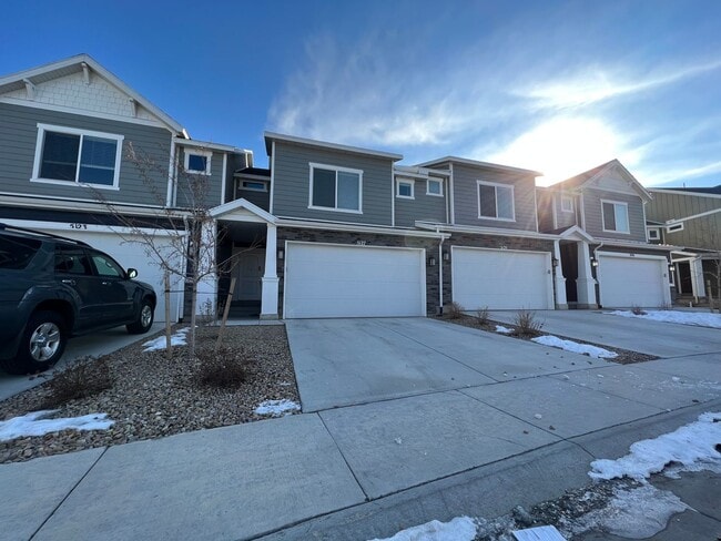 property at 5127 W Duet Dr