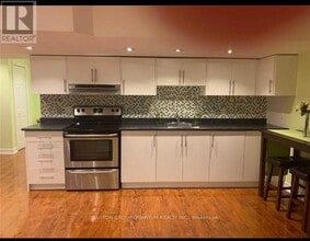 1345 Hunter St in Innisfil, ON - Building Photo - Building Photo
