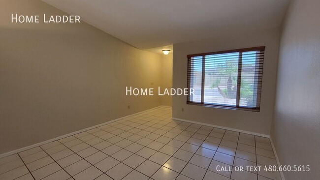 10201 S 49th St in Phoenix, AZ - Building Photo - Building Photo