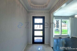 1409 Creekside Dr in Richardson, TX - Building Photo - Building Photo