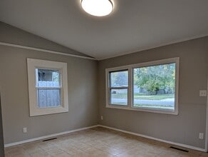 2704 Cameron Ave in Rockford, IL - Building Photo - Building Photo