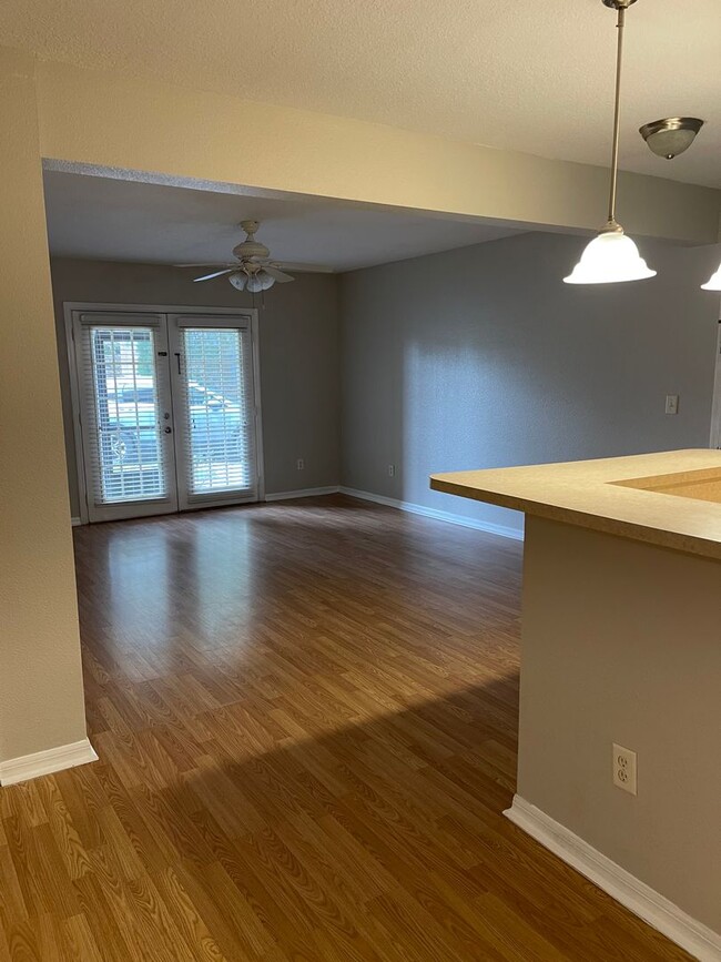 property at 185 N Pearl Lake Causeway
