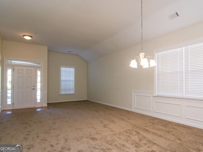 1687 Preserve Park Dr in Loganville, GA - Building Photo - Building Photo