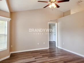 2564 Courtland Blvd in Deltona, FL - Foto de edificio - Building Photo