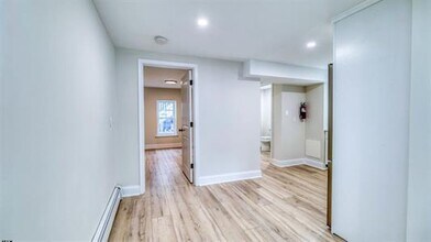 129 N New Haven Ave, Unit 1 in Ventnor City, NJ - Foto de edificio - Building Photo