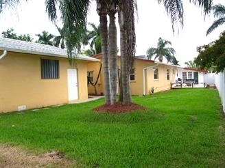 1529 Arthur St in Hollywood, FL - Building Photo - Building Photo