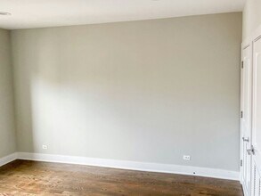 3917.3 N Janssen Ave in Chicago, IL - Building Photo - Building Photo