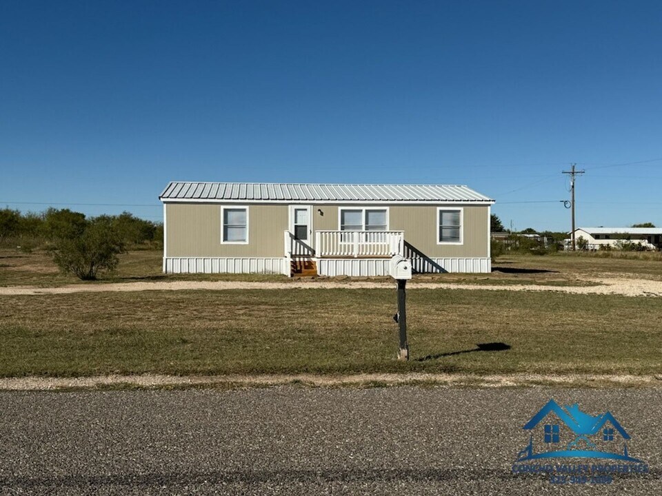 10302 Glass Ct Rd in San Angelo, TX - Building Photo