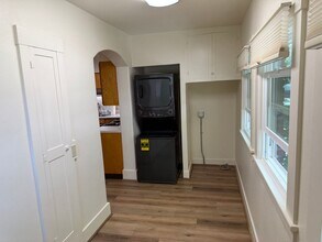609 W 10th St in Reno, NV - Building Photo - Building Photo