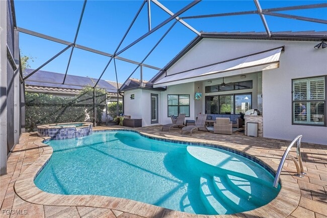 23273 Salinas Way in Bonita Springs, FL - Building Photo - Building Photo